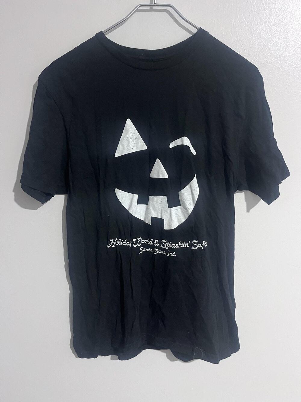 Holiday World Shirt Mens S Black Short Sleeve Pumpkin Halloween Graphic